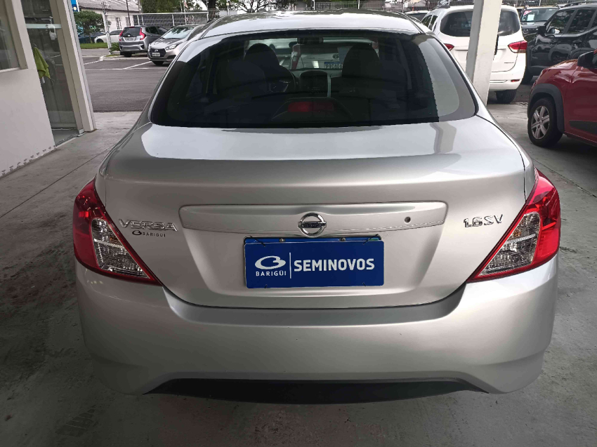 nissan versa 1.6 16v flexstart sv 4p xtronic flex automatico 20204