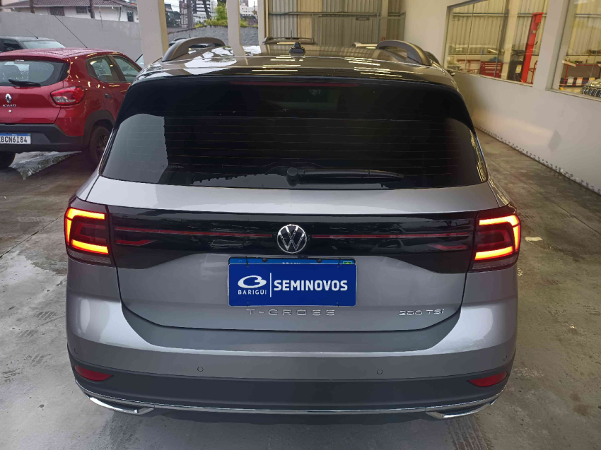 volkswagen t-cross 1.0 200 tsi total flex comfortline automatico 4p 20244