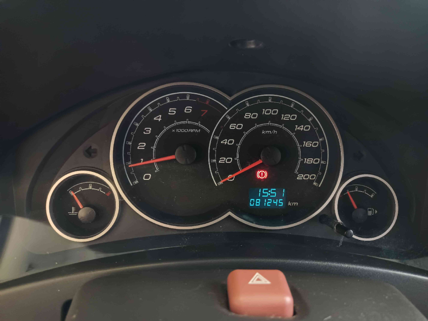 chevrolet prisma 1.4 mpfi lt 8v flex 4p manual 201210