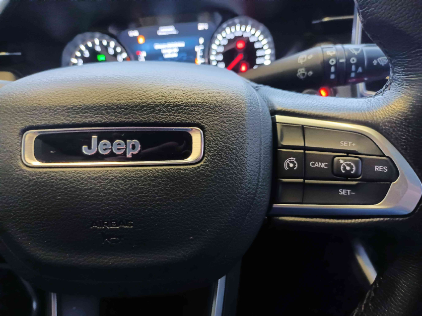 jeep compass 1.3 t270 turbo flex longitude at6 4p automatico 202518