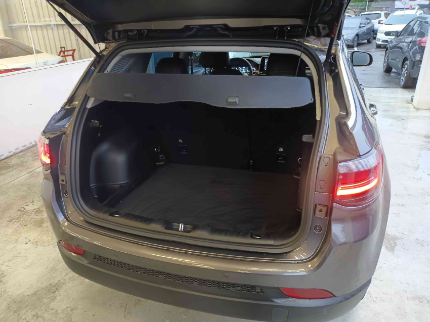 jeep compass 1.3 t270 turbo flex longitude at6 4p automatico 20256