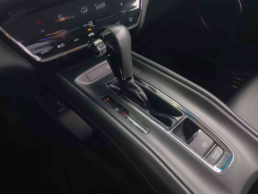 honda hr-v 1.8 16v flex touring 4p automatico 201814