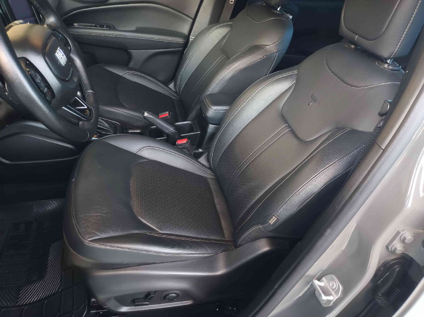 fiat toro 1.3 turbo 270 flex volcano at6 4p automatico 20258