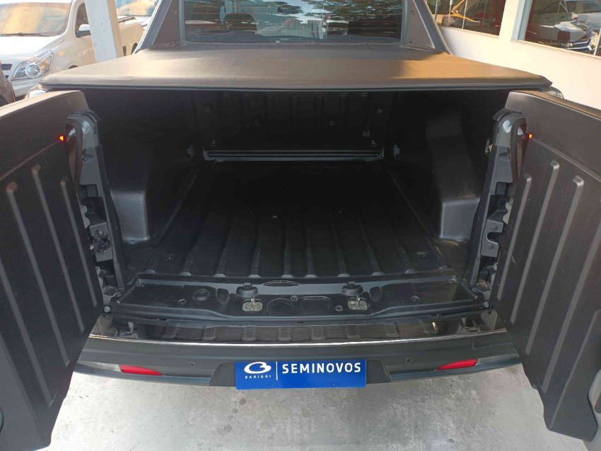 fiat toro 1.3 turbo 270 flex volcano at6 4p automatico 20256
