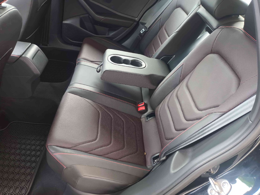 volkswagen jetta 2.0 350 tsi gasolina gli dsg 4p semiautomatico 20247