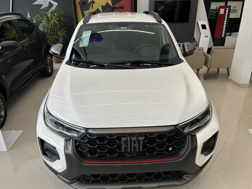 fiat strada flex 2026