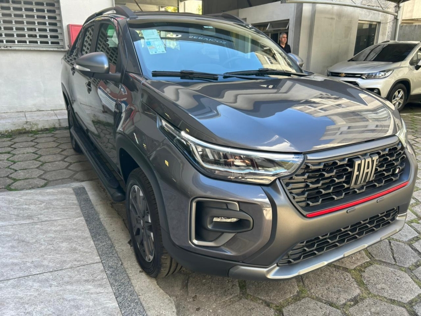 fiat strada flex 2026