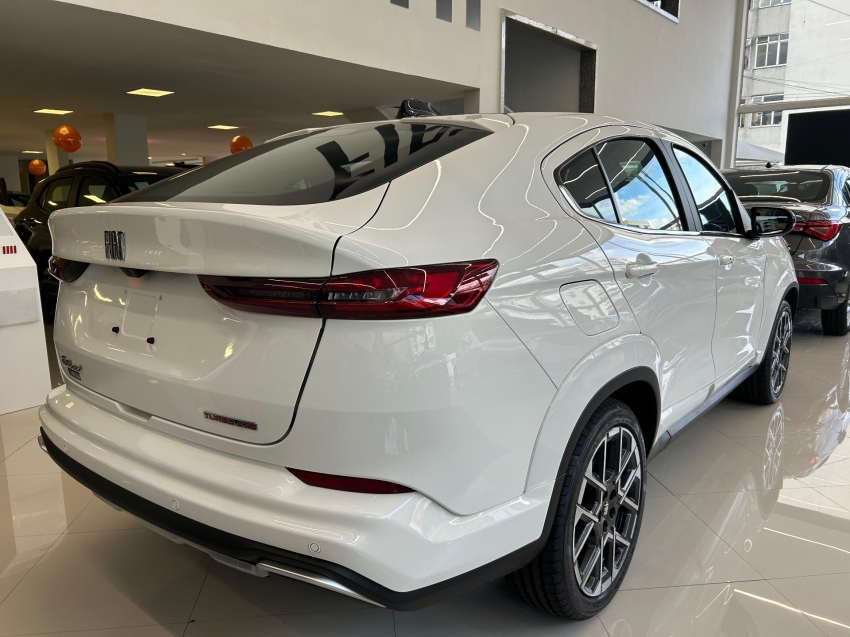 fiat fastback 1.3 flex 20263