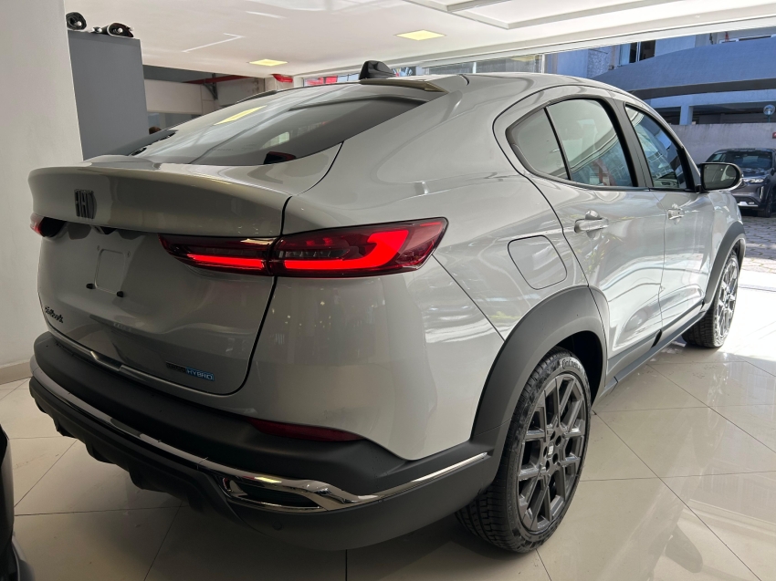 fiat fastback 1.0 hibrido 20262