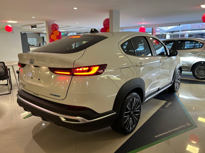 fiat fastback 1.0 hibrido 20264