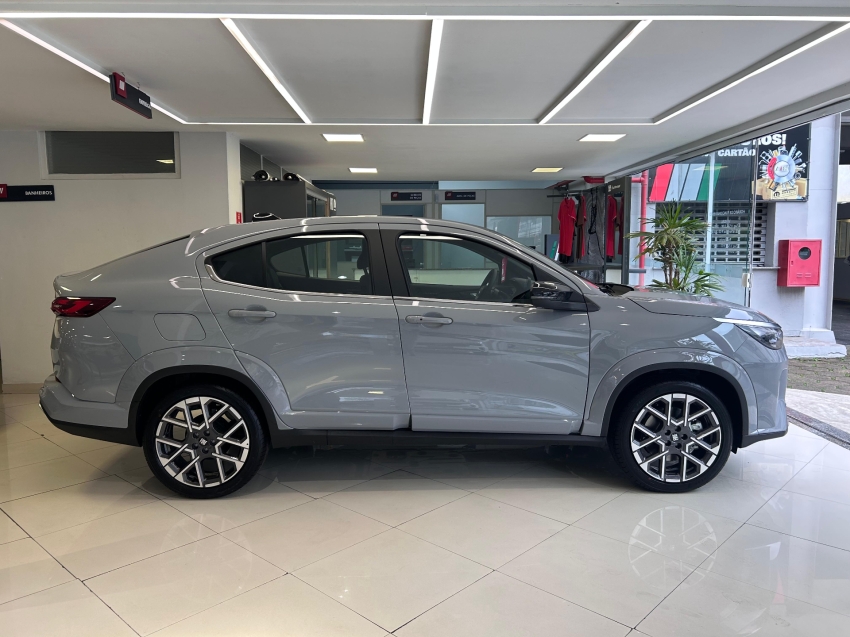 fiat fastback 1.3 flex 20263