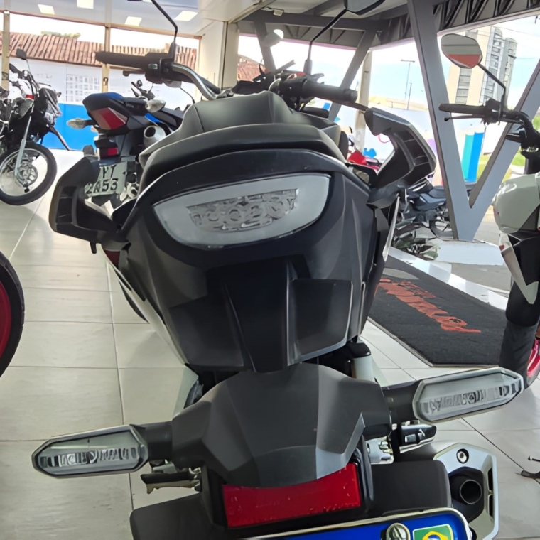 cb twister 300f (2025/2025)