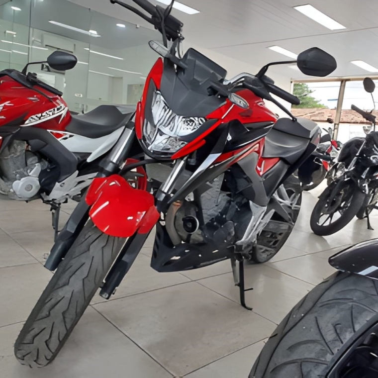 cb 300f twister abs (2024/2024) cb 300f twister abs (2024/2024)