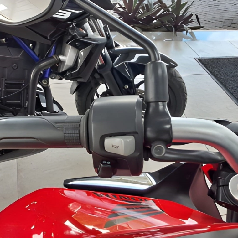 cb 300f twister abs (2024/2024)