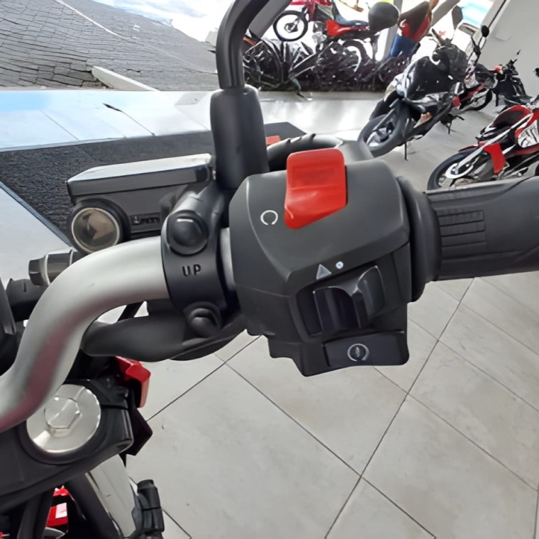 cb 300f twister abs (2024/2024)