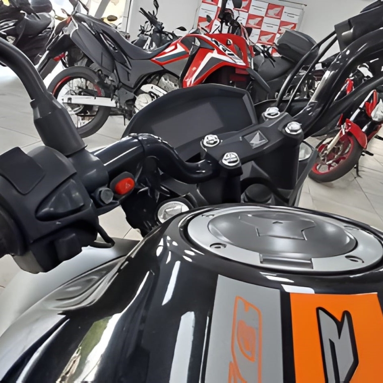 cb 250f twister abs (2021/2021)