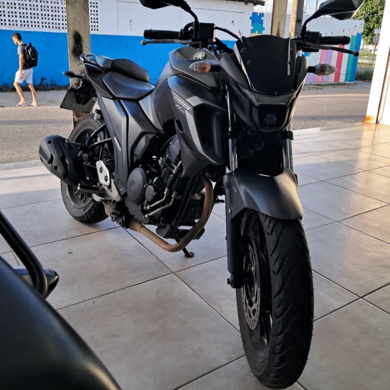 yamaha fz25 (24/24) yamaha fz25 (24/24)