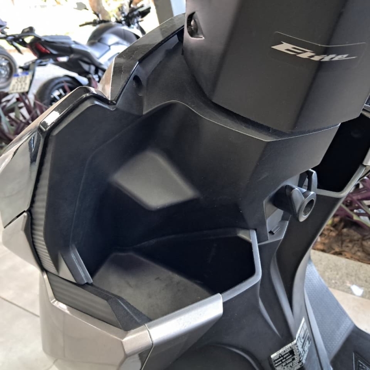 elite 125 cbs (2023/24)3