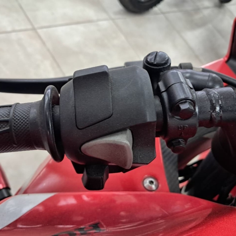 honda cbr 500r (2018/18)3