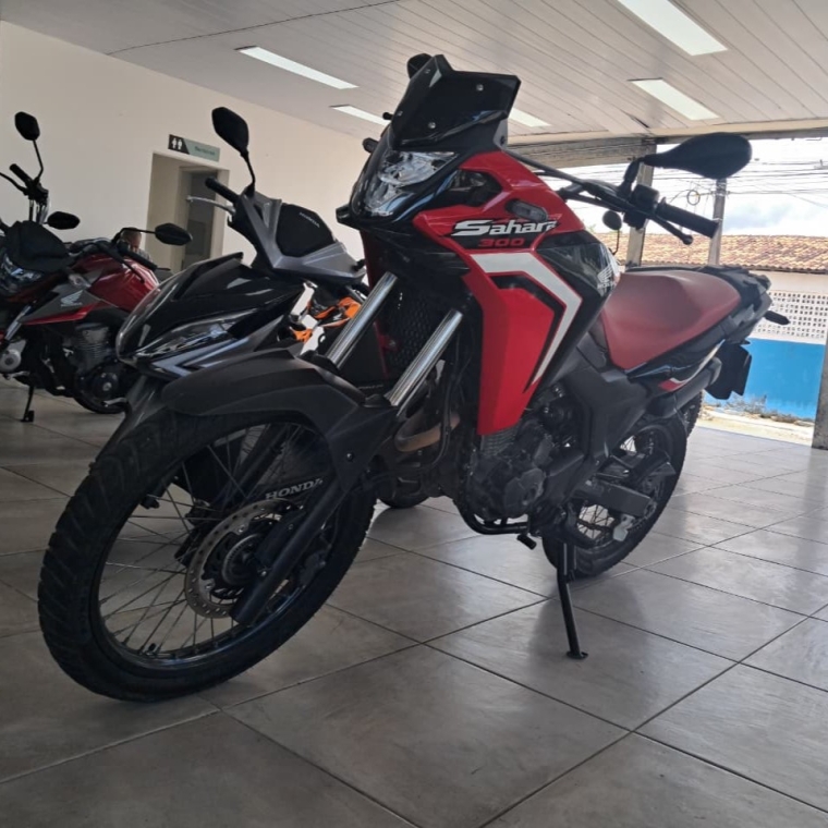 honda xre 300 sahara rally 2024/20251