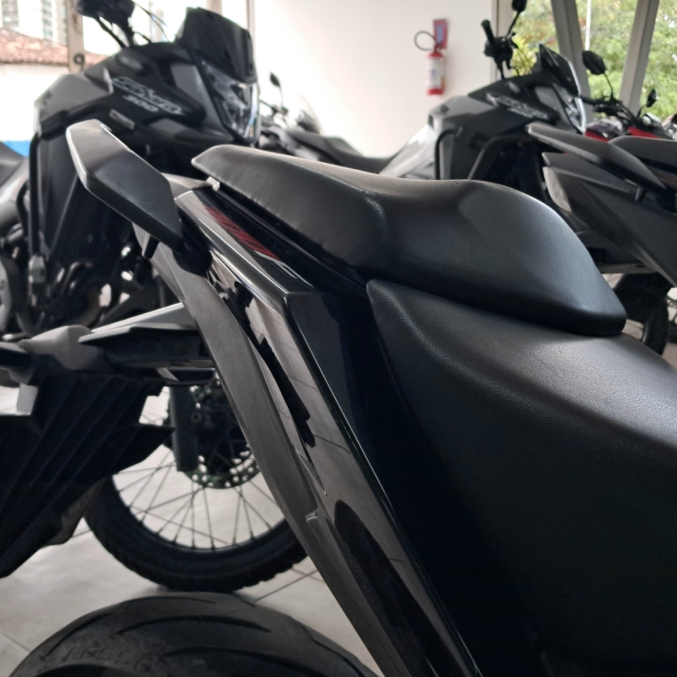 cb twister 300f (2023/2023)11