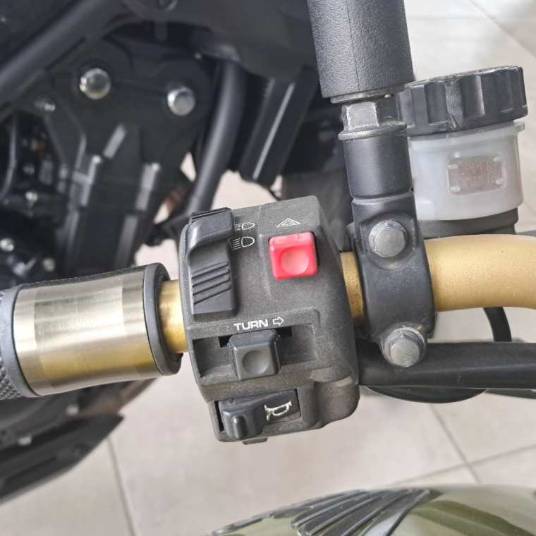 honda cb 1000r (2011/12)3