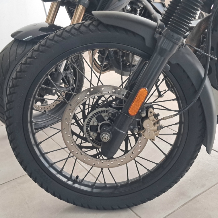 royal enfield himalayan 411 (23/23)10