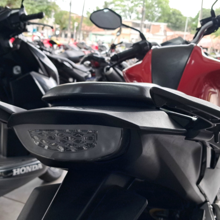 cb twister 300f (2024/2024)11