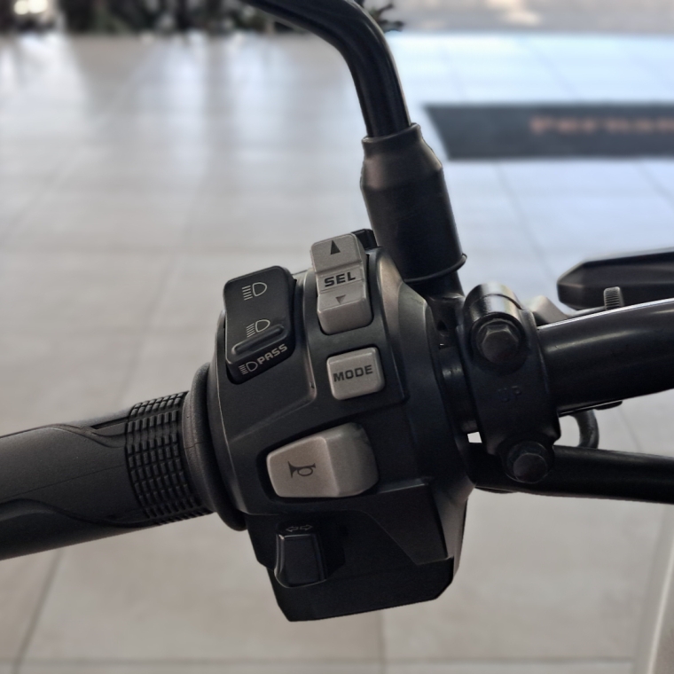 honda nc 750x mt (2023/2023)4
