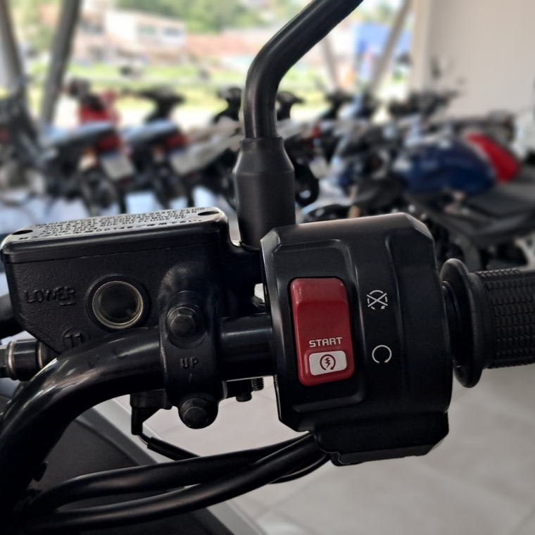 honda nc 750x mt (2023/2023)6
