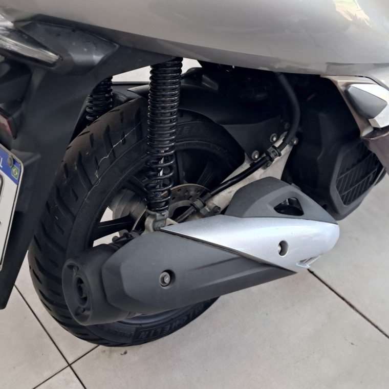 pcx dlx 150 abs (2022/2022)3
