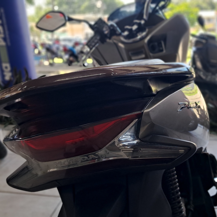 pcx dlx 150 abs (2022/2022)11