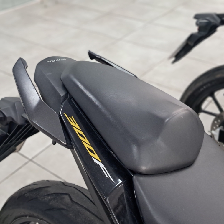 honda cb 300f twister abs (23/23)11