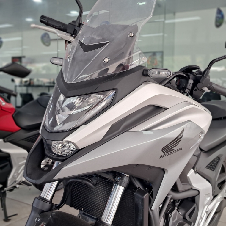 honda nc 750x dct (2024/2025)1