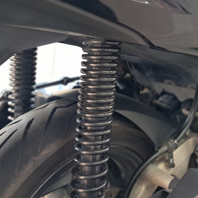 honda pcx dlx 160 abs (2025/2026)9