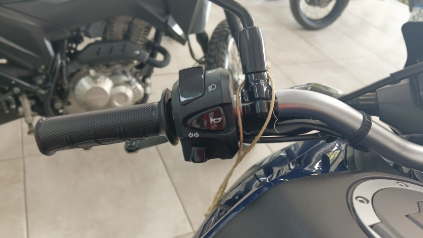honda nxr 160 bros cbs (25/26)  | oportunidade unica8