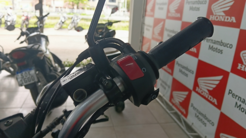 honda nxr 160 bros cbs (25/26)  | oportunidade unica9