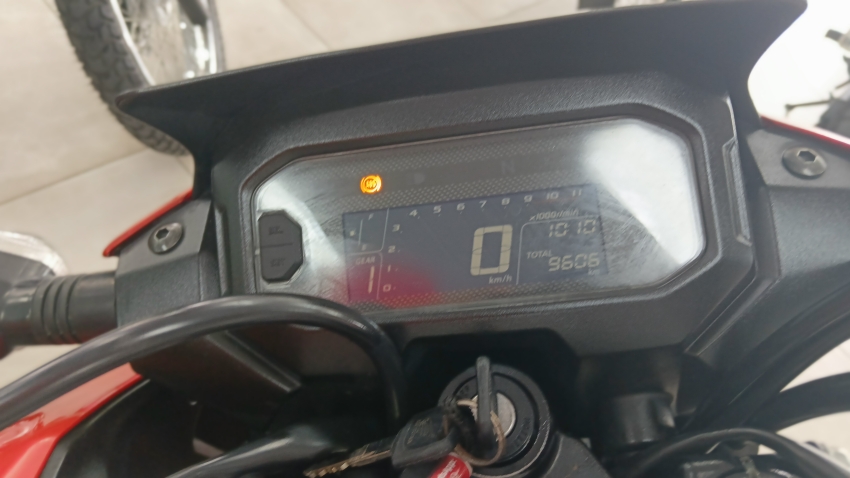 nxr bros 160 abs5