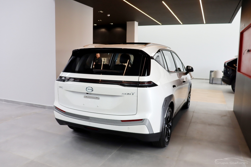 gac aion y 63,2 kw eletrico premium 6.3 4p automatico 202611