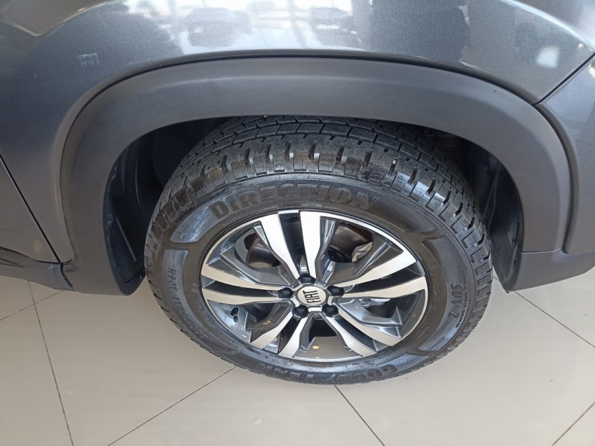 fiat toro 1.3 turbo 270 flex freedom at6 4p automatico 202213