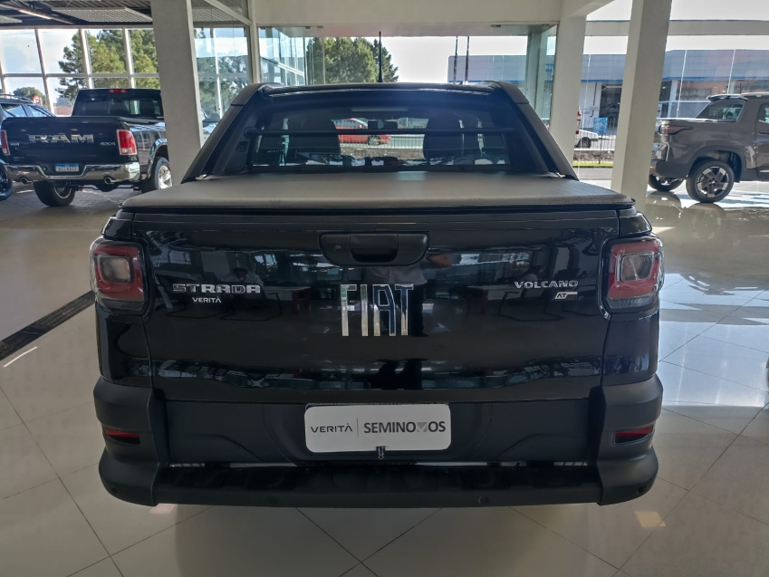 fiat strada 1.3 firefly flex volcano cd cvt 4p automatico 20244