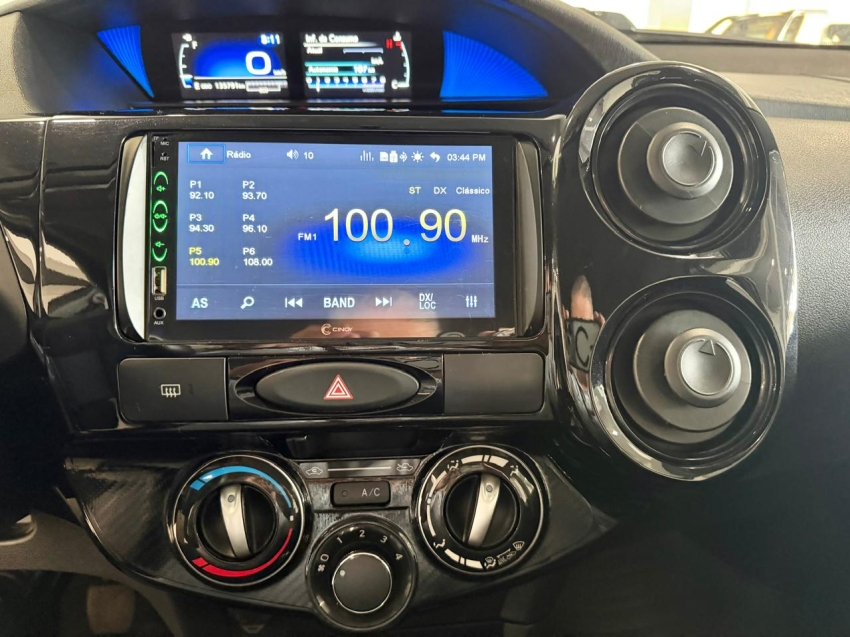 toyota etios 1.3 x 16v flex 4p manual 201811