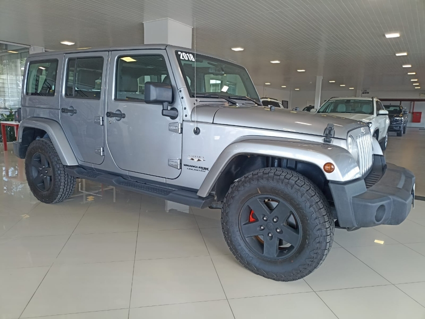 jeep wrangler 3.6 unlimited sahara 4x4 v6 gasolina 4p automatico 2.0 20182