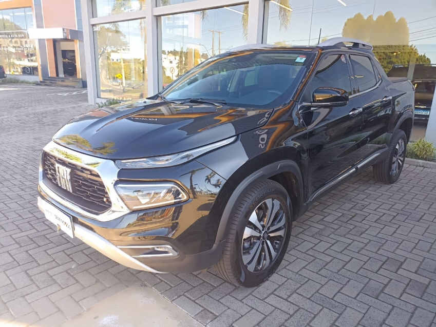 fiat toro 1.3 turbo 270 flex volcano at6 4p automatico 2025