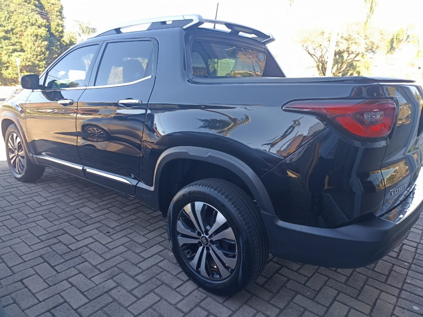 fiat toro 1.3 turbo 270 flex volcano at6 4p automatico 20255