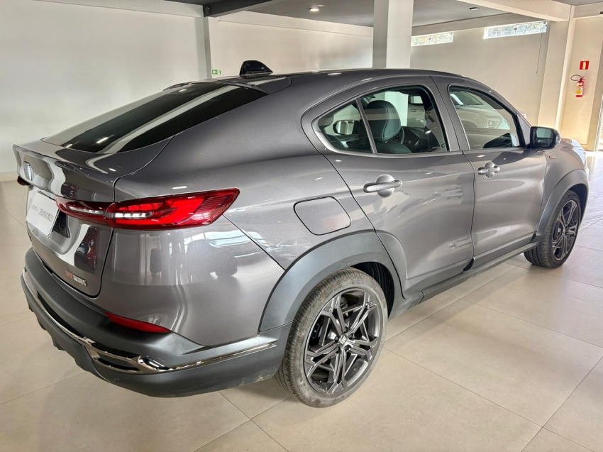 fiat fastback 1.3 turbo 270 flex limited edition at6 4p automatico 20233