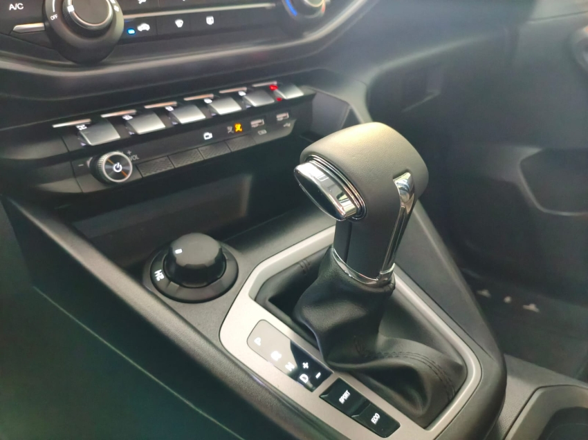 fiat titano 2.2 turbo diesel volcano 4x4 at6 4p automatico 202512