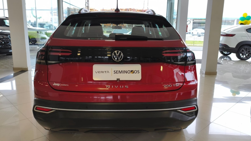 volkswagen nivus 1.0 200 tsi total flex comfortline automatico 4p 20245