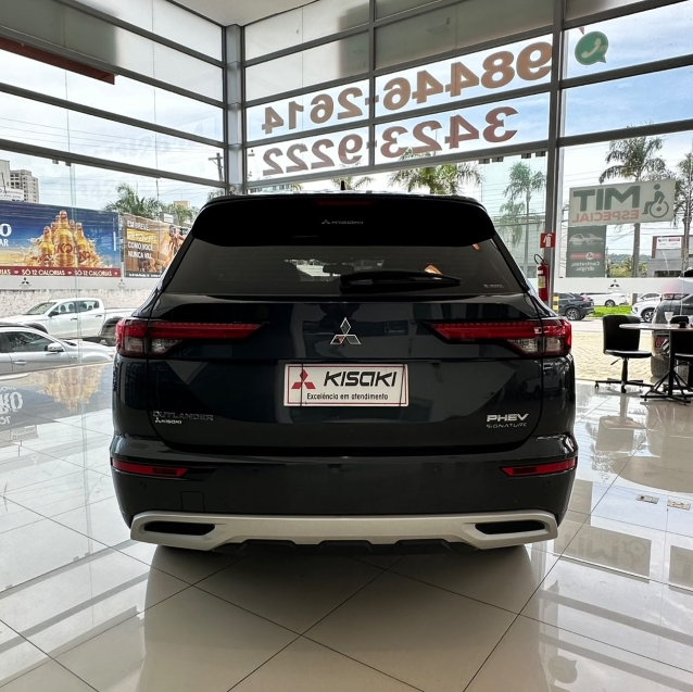 mitsubishi outlander 2.4 phev signature s-awc dht 2.3 hibrido 4p automatico 20263