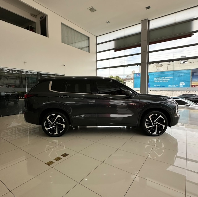 mitsubishi outlander 2.4 phev signature s-awc dht 2.3 hibrido 4p automatico 20265